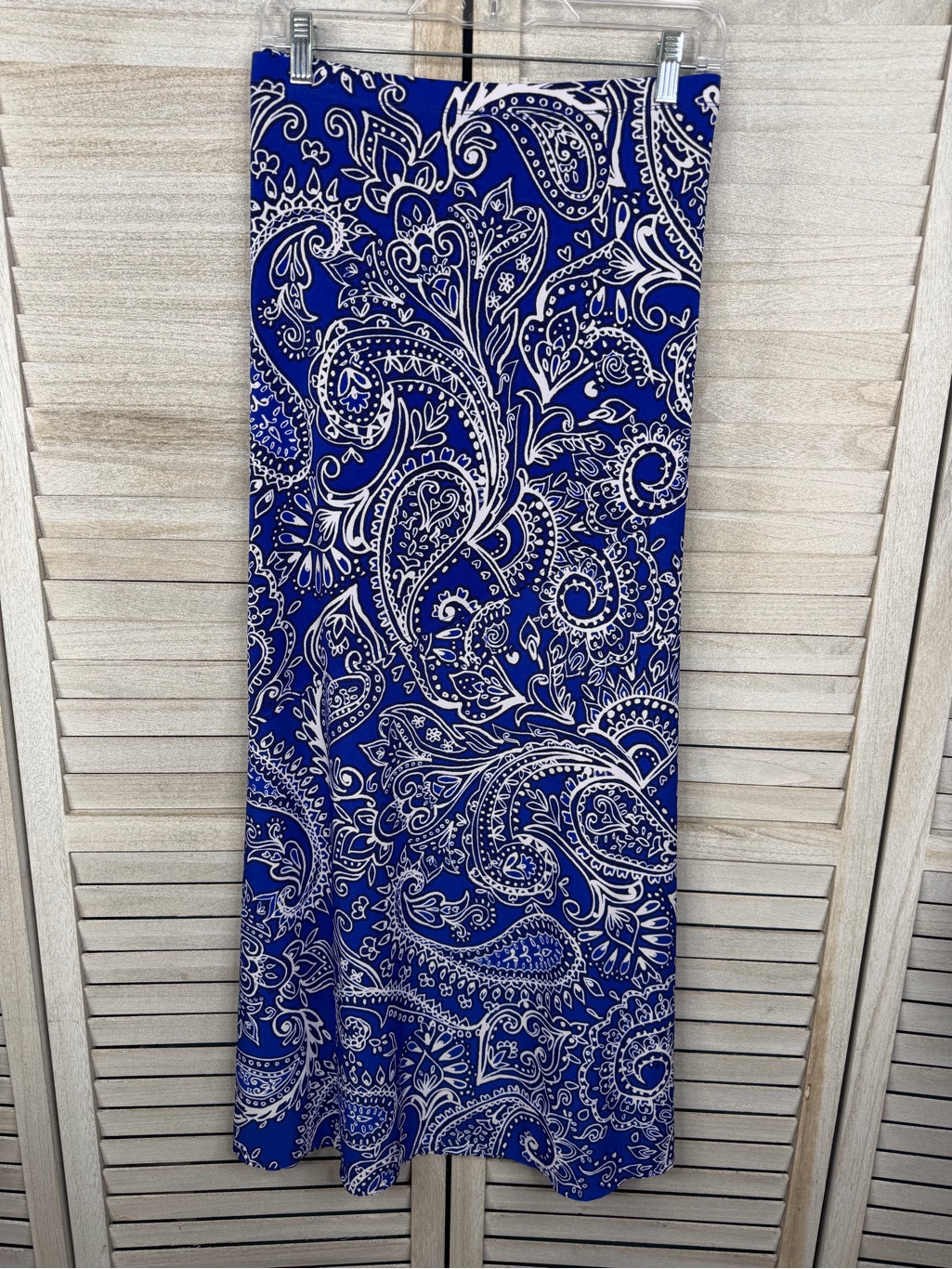 Rafaella Women's Plus Size Blue & White Paisley Print Pull On Maxi Skirt-2x